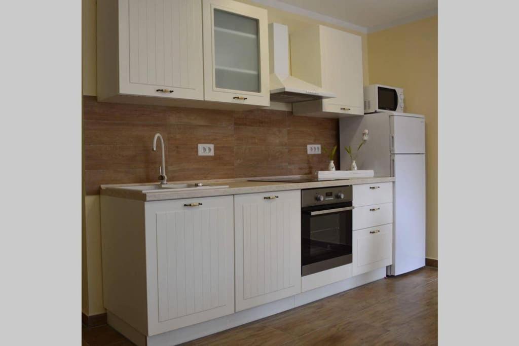 Old Town Apartment Popovic Врсар Экстерьер фото