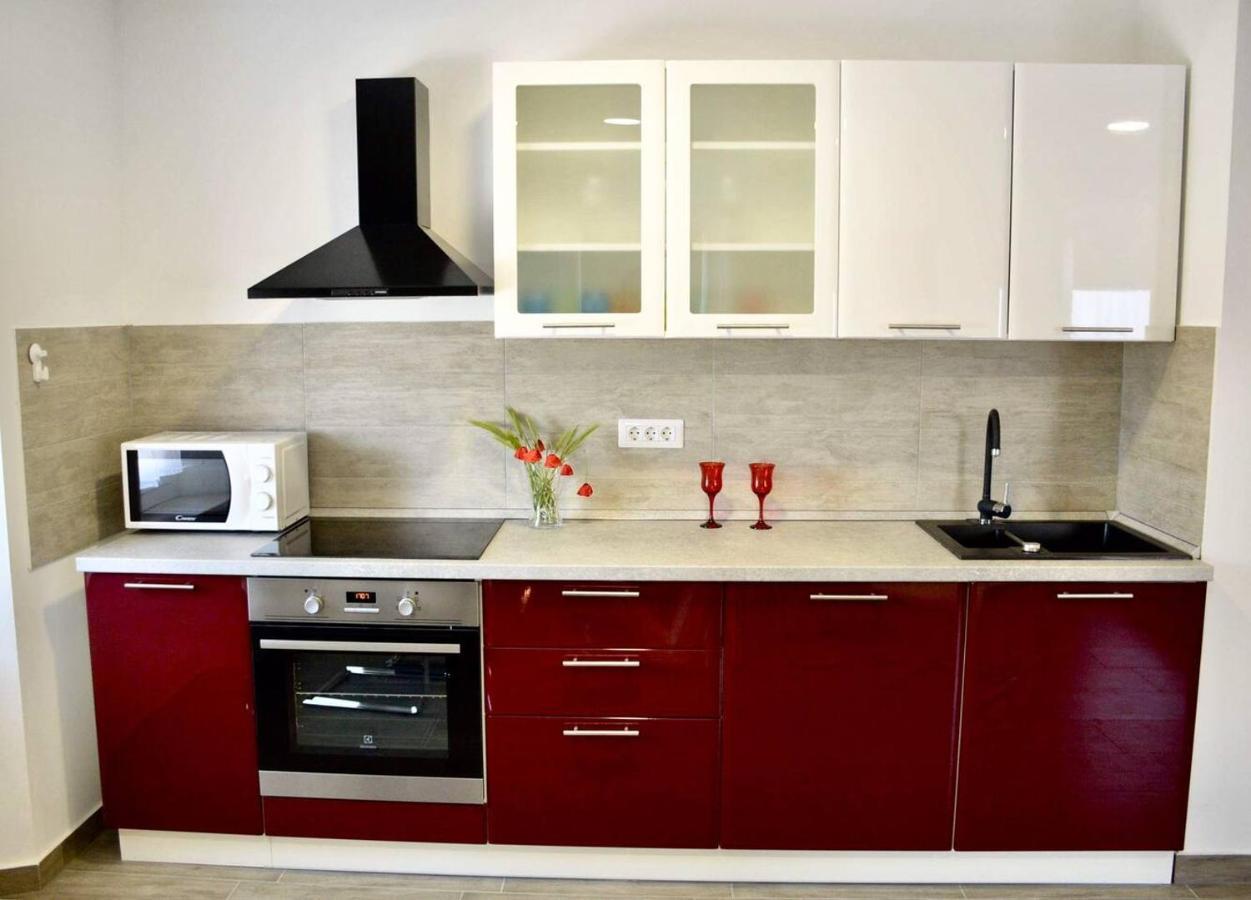Old Town Apartment Popovic Врсар Экстерьер фото