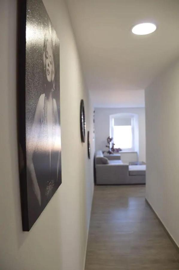 Old Town Apartment Popovic Врсар Экстерьер фото